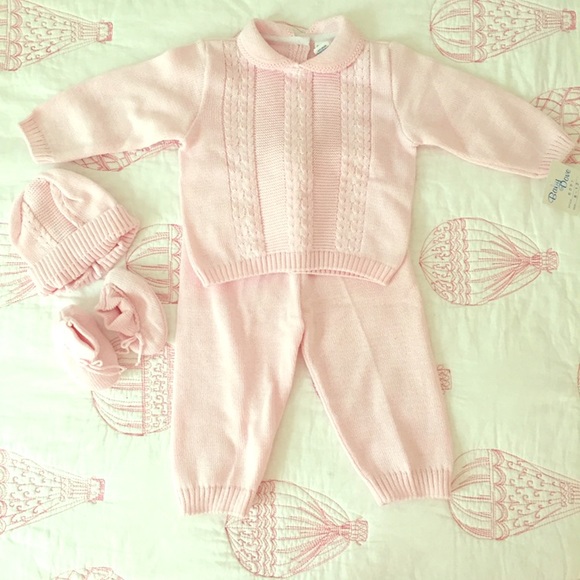 Gorgeous Baby Set - Picture 1 of 3